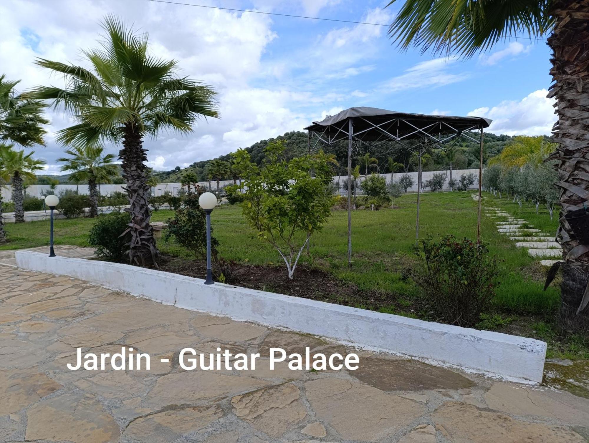 Guitar Palace - Chambres D'Hotes Bni Quolla Екстер'єр фото